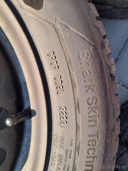 Zánovní sada ●CELOROČNÍCH● pneu 205/55 R16 rozteč 5x108 FORD - 6