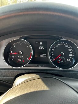 Volkswagen Golf 7 - 6