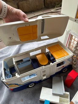 Dům, nemocnice a karavan Playmobil - 6