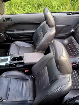 Prodám Ford mustang gt 4.6 cabrio - 6