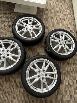 ALU KOLA 205/45/R17 Kola-DEZENT R17 114,3 ET40 - 6