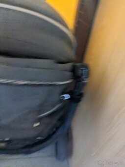 Kočárek na opravu či náhradní díly - 6