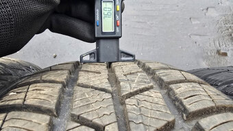 Zimní pneu 205/55/16 Barum - 6