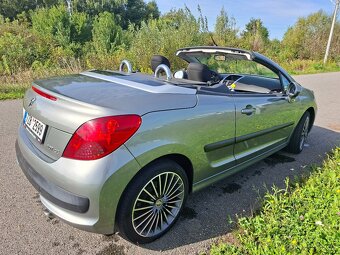 PEUGEOT 207cc  1.6 HDi 80kw - 6