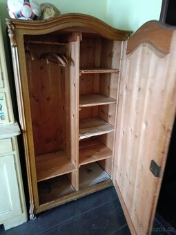 Staré letité skříně - 6