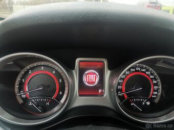 Fiat Freemont 2,0 diesel, automat - 6