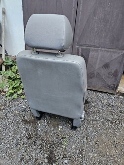 Sedačka sedadlo spolujezdce VW T5 T5.1 - 6