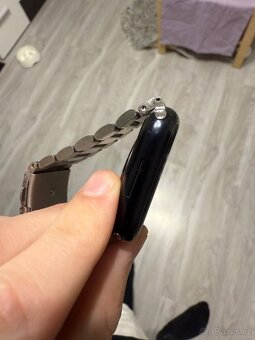 Apple Watch 8 45mm - 6