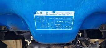 Traktor ISEKI TA275 4x4 + příslušenství - 6