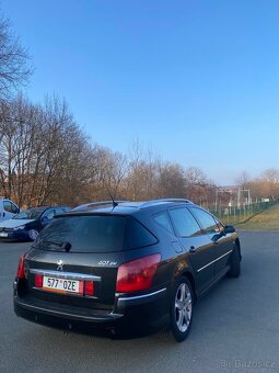 Peugeot 407 - 6
