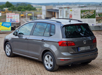 VOLKSWAGEN GOLF SPORTSVAN 1,6 TDi 81 kW - 6