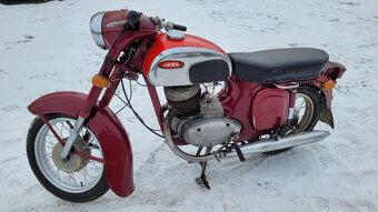JAWA 250/592 - 6