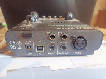 Focusrite scarlett solo + Behringer TUBEULTRAGAIN MIC500USB - 6