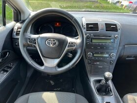 Toyota Avensis 2.0 D 4-D - 6