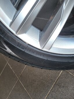 Prodam novou pneu 235/45 r18 Nokian - 6
