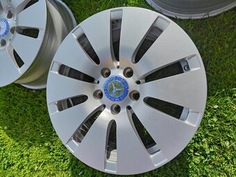 Originální alu kola Mercedes r16 5x112 w205 třída C - 6