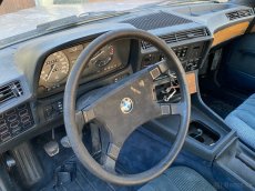 BMW 735i E23 nahradni dily s celeho vozidla - 6