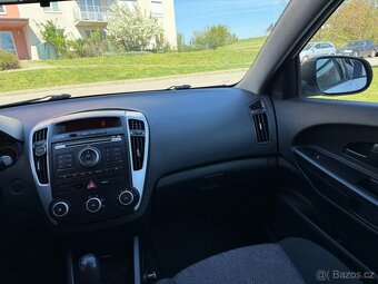 2010 Kia Ceed 1.4 benzín 66kW - 6