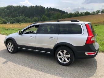 VOLVO XC70 2.4D 136KW 5-VÁLEC AUTOMAT 4x4 XENON - 6