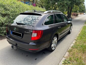 Škoda Superb COMBI 2.0TDI 125KW DSG 6Q 2011 - 6