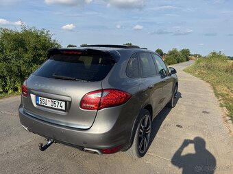 Porsche cayenne 3.0/V6 2013 180kw top stav - 6