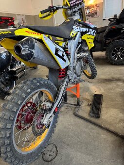 Suzuki RMZ 450 - 6