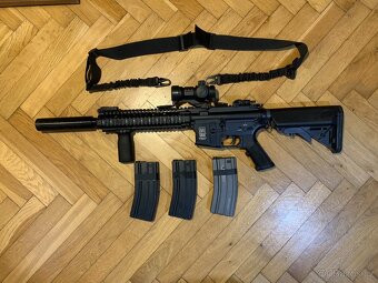 Specna Arms SA-A03 ONE™ (MK18) + kompletní výbava — výborný - 6