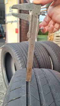 Bridgestone 235/50R20 Runflat - 6