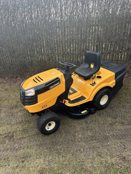 Prodám zahradní sekací traktor MTD Cub Cadet - 6