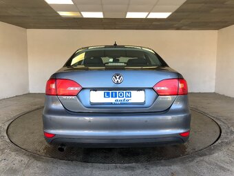 VOLKSWAGEN JETTA 1.2TSI - 6