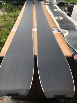 Skialpinistický set Dynastar, vázání Tyrolia, pásy Colltex - 6