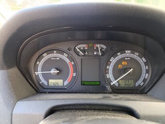 Škoda fabia 1.4 Combi automatem - 6