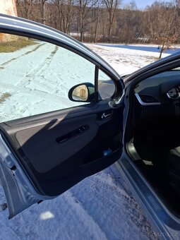 Peugeot 207 - 6