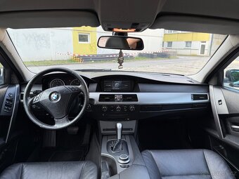 BMW Řada 5, 530D A/T KŮŽE XENON Top Stavu - 6