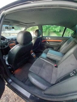 Škoda Superb 2.0 TDI - 6
