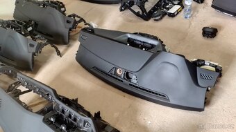 Airbagová sada Škoda Scala s originální palubní deskou - 6