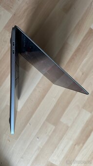 MacBook Pro M1 Retina Touch Bar 13" / 8GB / 512GB CZ (2021) - 6