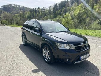 Fiat freemont 2.0 Multijet, 125 kw, automat 4x4 - 6