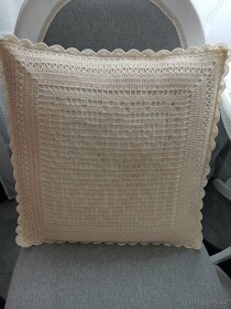 Háčkovaný povlak na polštářek - 6