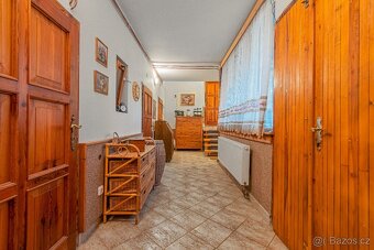 Prodej Chalupy a hospodářská usedlost s pozemky3189 m2. 1221 - 6