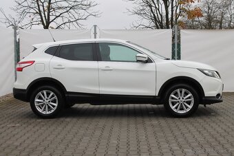 Nissan Qashqai 1.5dCi LED + P.SENZORY + PR.SERVIS - 6