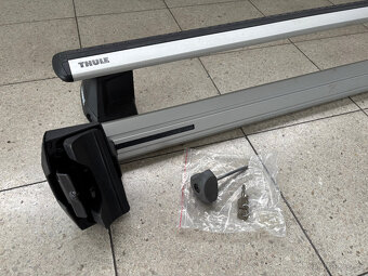Škoda Rapid střešní uzamykatelné nosiče THULE - 6