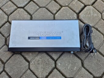 Linksys SRW224G4 switch - 6
