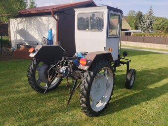 Traktor Lombardini - 6