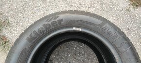 2 ks Letní pneumatiky 205/60/r16 , vzorek cca 4 mm - 6