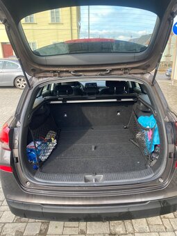 Hyundai i30 kombi;1,0;88kW;1.maj;ČR 198tis km - 6