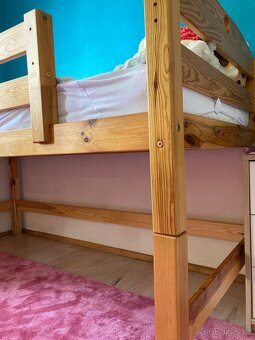 Postel pro holcicku se skluzavkou, tunelem a hradem - 6