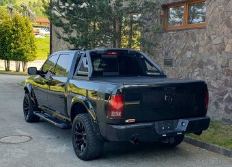 Prodám Dodge RAM SPORT 5.7 HEMI 4X4 - 6