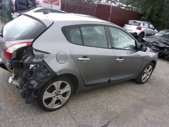 Renault Mégane 1,5 DCi - 6