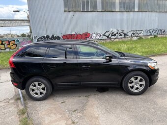VOLVO XC60 D5 AWD 151kW r.v. 2011 - 6